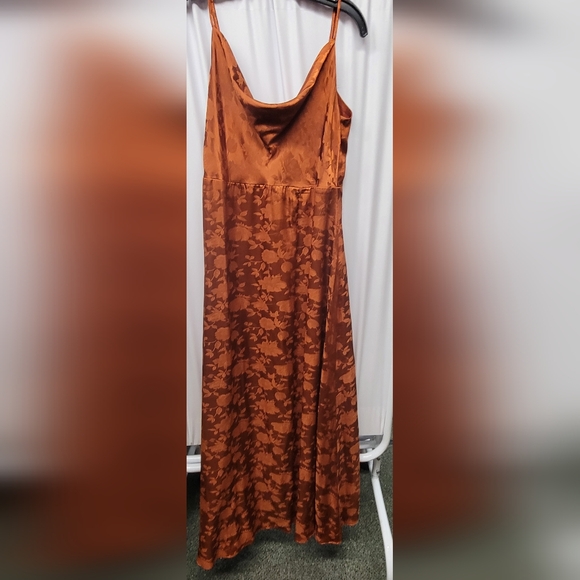 Lulu's Rust Floral Maxi Skirt - Picture 1 of 6